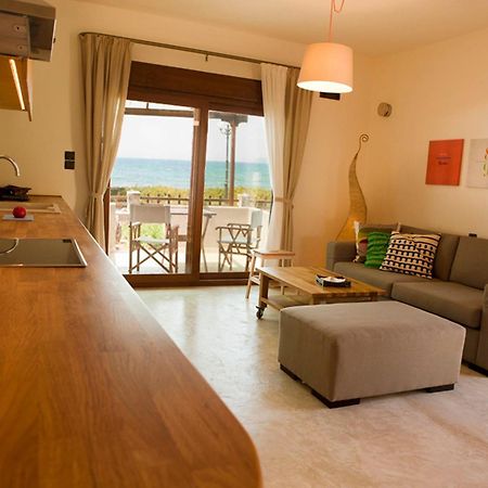 Horizonte Seafront Suites Kissamos Bagian luar foto